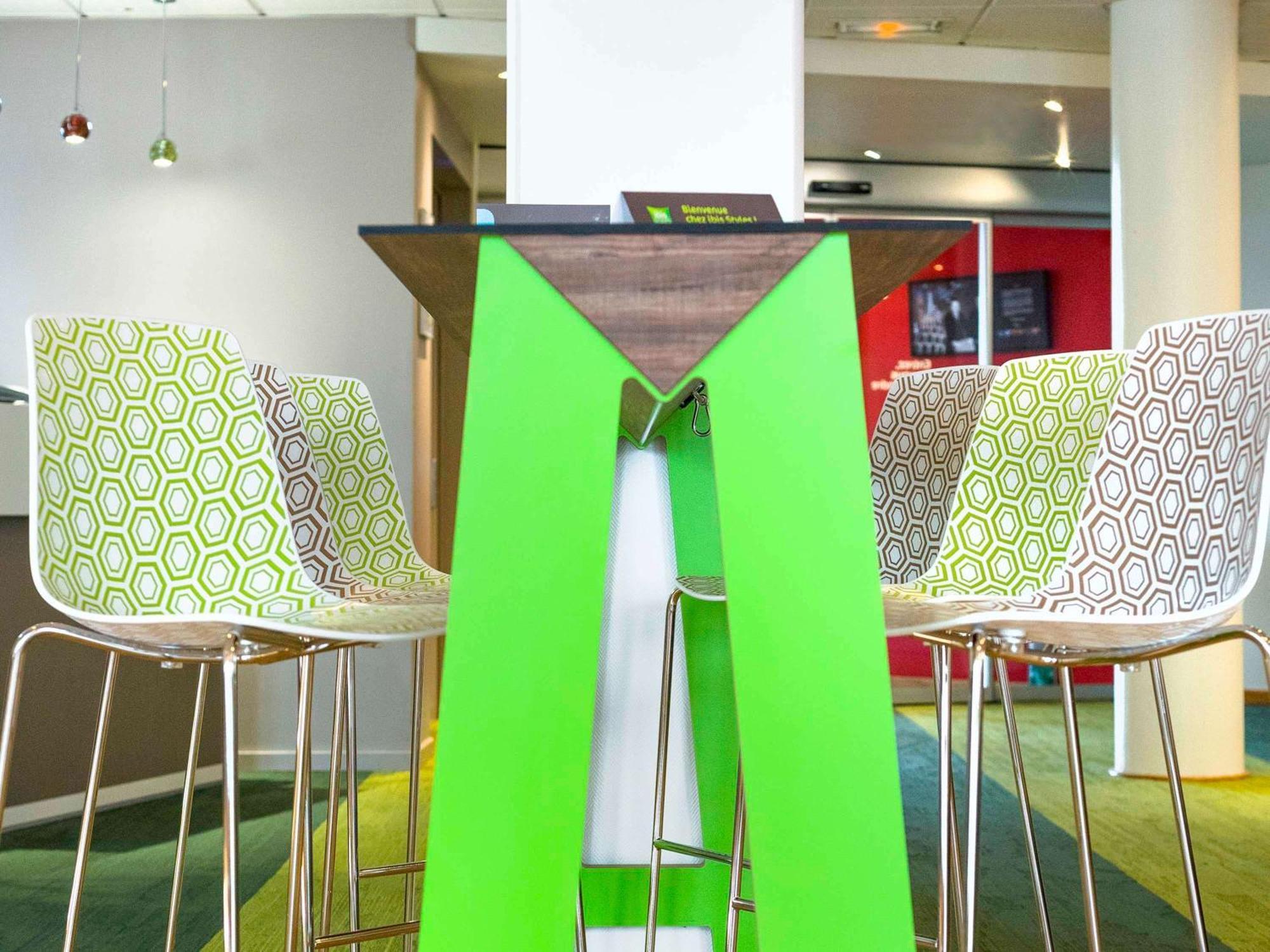 Ibis Styles Strasbourg Stade De La Meinau Exterior foto